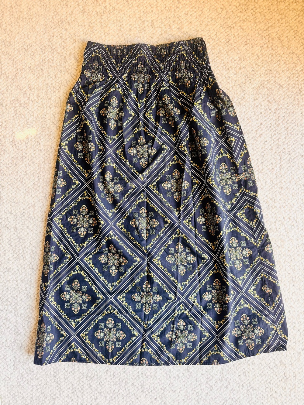 Loft Smocked Midi/Maxi skirt Size Small NWOT